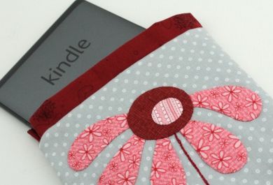 201049 Applique Club Kindle Pouch Pattern by Hugs n Kisses