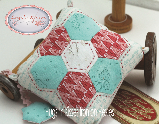 201063 Hexie Pincushion EPP Postcard Pattern by Hugs n Kisses