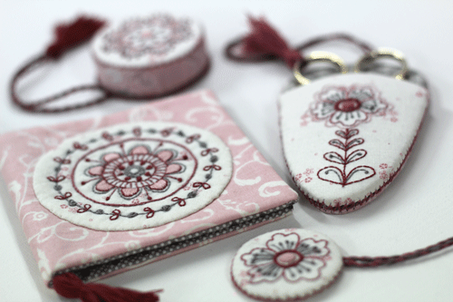201084 Sewing Chatelaine Pattern by Hugs n Kisses