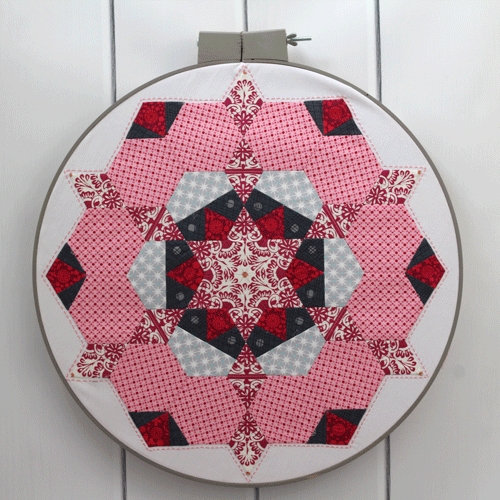 201098 In the Round 7 EPP Pattern by Hugs n Kisses