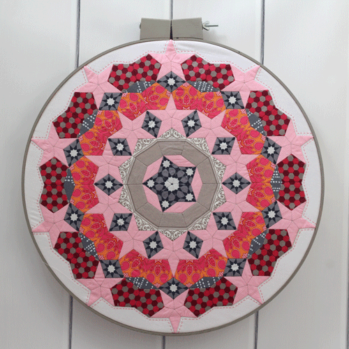 201100 In the Round 9 EPP Pattern by Hugs n Kisses