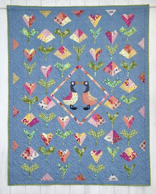 203005 Blooms Quilt Pattern by Claire Turpin Designs Pick & Mix Creative Card