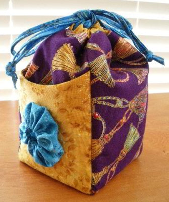 205005 Indian Treasure Purse Pattern by Leesa Chandler