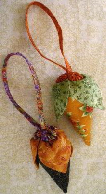 205006 Kasjmiri Drops Pattern by Leesa Chandler