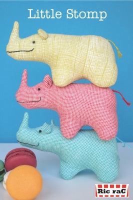 208019 Little Stomp Pattern by Ric Rac Creative Card