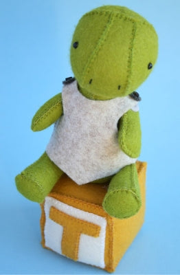 208025 T is for Turtle Pattern by Ric Rac