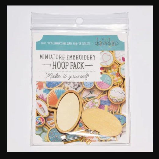 315011 Miniature Embroidery Hoop Oval Small Horizontal Timber with Brooch