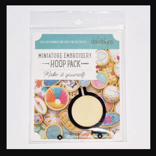 315021 Miniature Embroidery Hoop 4cm Acrylic Black