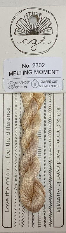 401212 Cottage Garden Thread Signature Range 2302 Melting Moment
