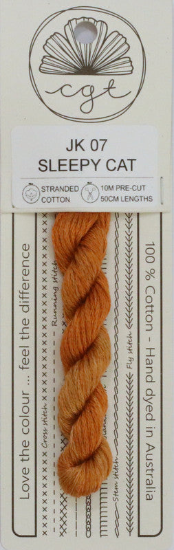 408007 Cottage Garden Thread Bookshelf Range JK07 Sleepy Cat