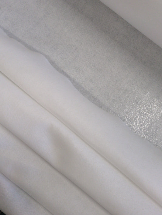 503009 Quilter's Felt Fusible Wadding 146cm wide