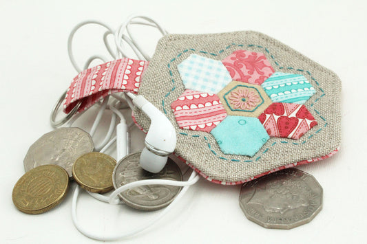 201018 Hexie Club Mini Keyring Coin Pouch Pattern by Hugs n Kisses