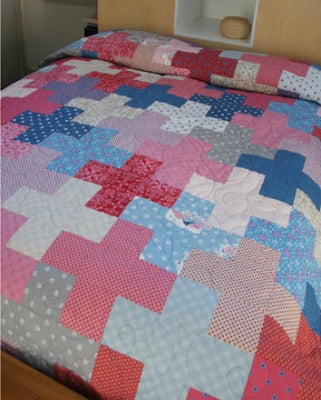 209004 Nellie Hill Plus One Quilt Pattern by Rosalie Dekker Creative Card